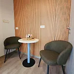 , 150m From Preseren Square Апартаменти