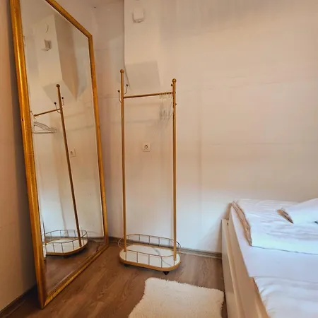 Apartment Center Budget Ljubljana